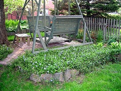 garden swing